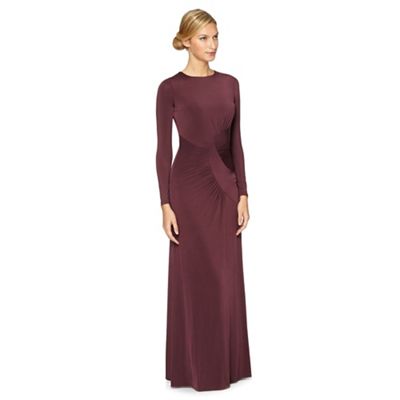 ... maxi dress from debut makes the perfect evening dress with a form