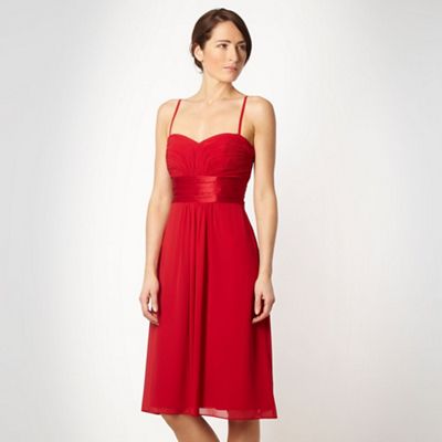 Red ruched bandeau dress                                                                                                        