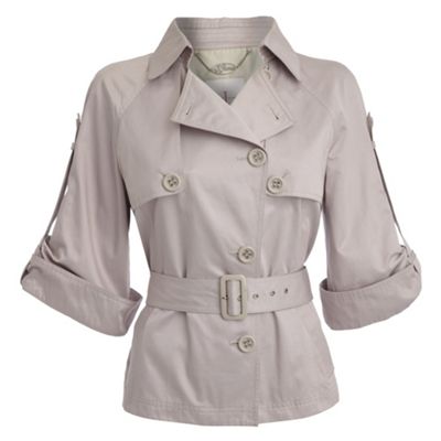 Stone roll sleeve jacket