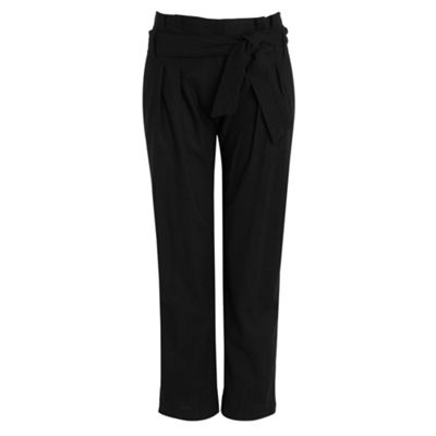 Black peg leg linen trousers