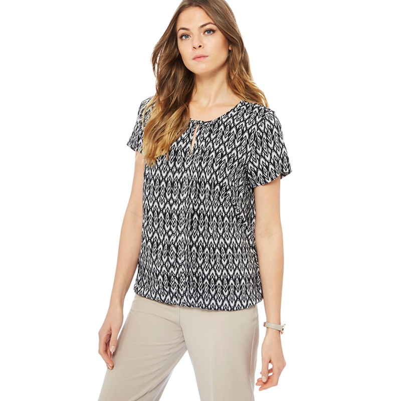 Maine New England - Black Chevron Print Bubble Hem Top Review