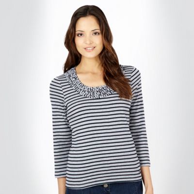 Grey ruffled scoop neck three quarter sleeved top                                                                               