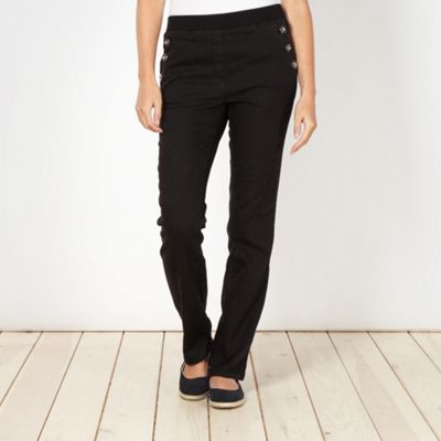 Black short sailor jeggings                                                                                                     