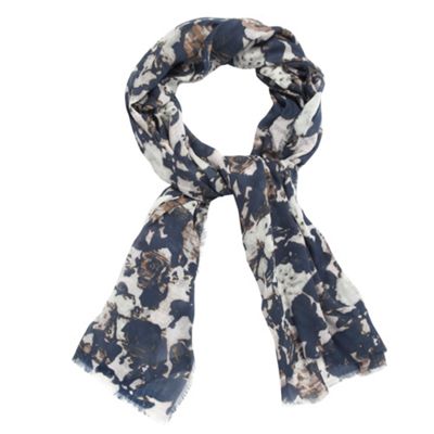 Blue blurred floral scarf
