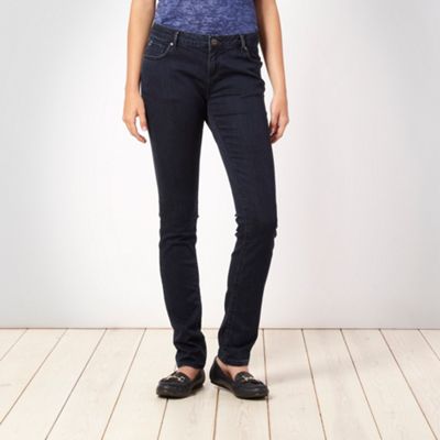 Blue skinny jeans                                                                                                               