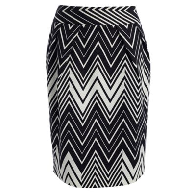 Black and ivory zig zag pencil skirt