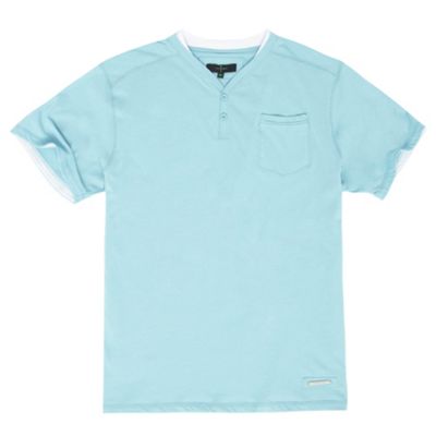 Aqua notch neck t-shirt