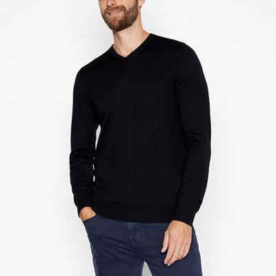 Black Merino wool v-neck jumper