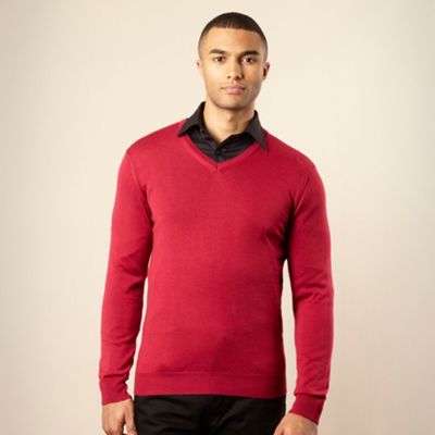 Designer pink merino wool knitted jumper                                                                                        