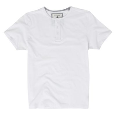 White grandad wash t-shirt
