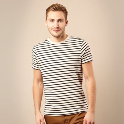 White mottled striped t-shirt