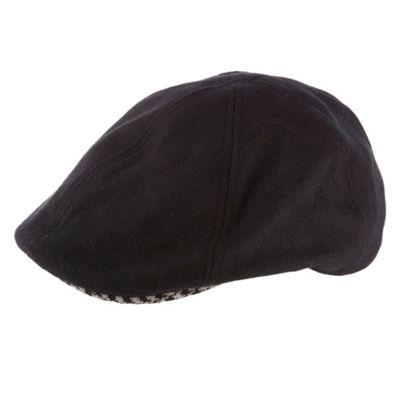 Black wool flat cap