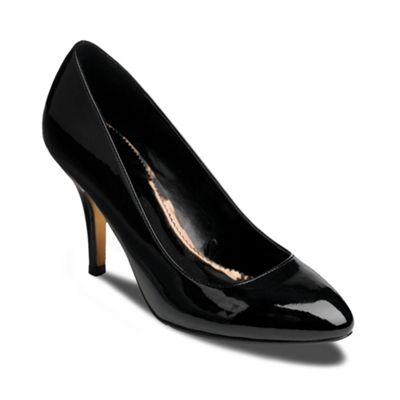 Black patent 'Sindy' court shoes
