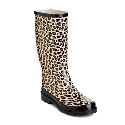 Leopard print wellies