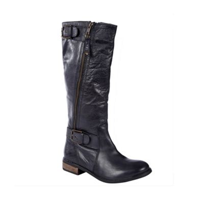 Riding Boots Fashion on Of Practical Winter Chic In These Sleek Black Ronald Riding Boots