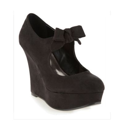 Black platform wedge court shoes