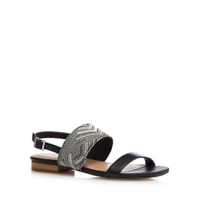 http://debenhams.scene7.com/is/image/Debenhams/050010610960?$PSPNew$