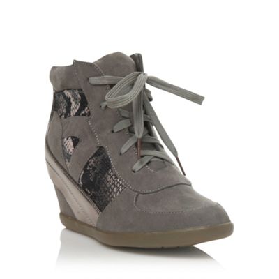 Grey Snake Patterned Mid Height Wedge Heeled Ankle Boots                                                                        