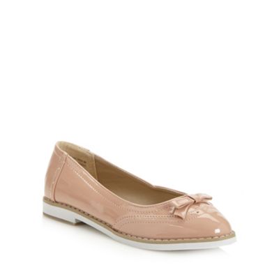 Natural Patent Bow Trimmed Brogues                                                                                              
