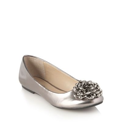 Metallic 'simphorienne' Corsage Pumps