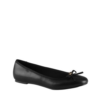 Black 'albayda' pumps with bow trim