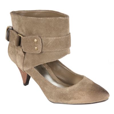 Taupe Carla shoes