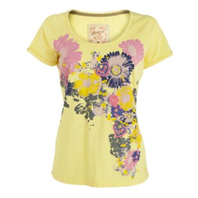 Yellow flower burst t-shirt