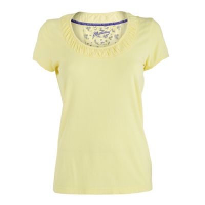MANTARAY Yellow scoop neck t-shirt