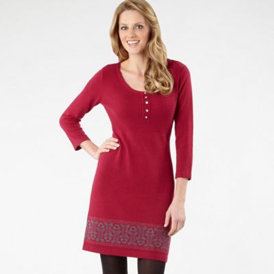 Dark pink knitted three quarter sleeve dress