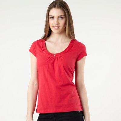 Bright pink crochet trim t-shirt