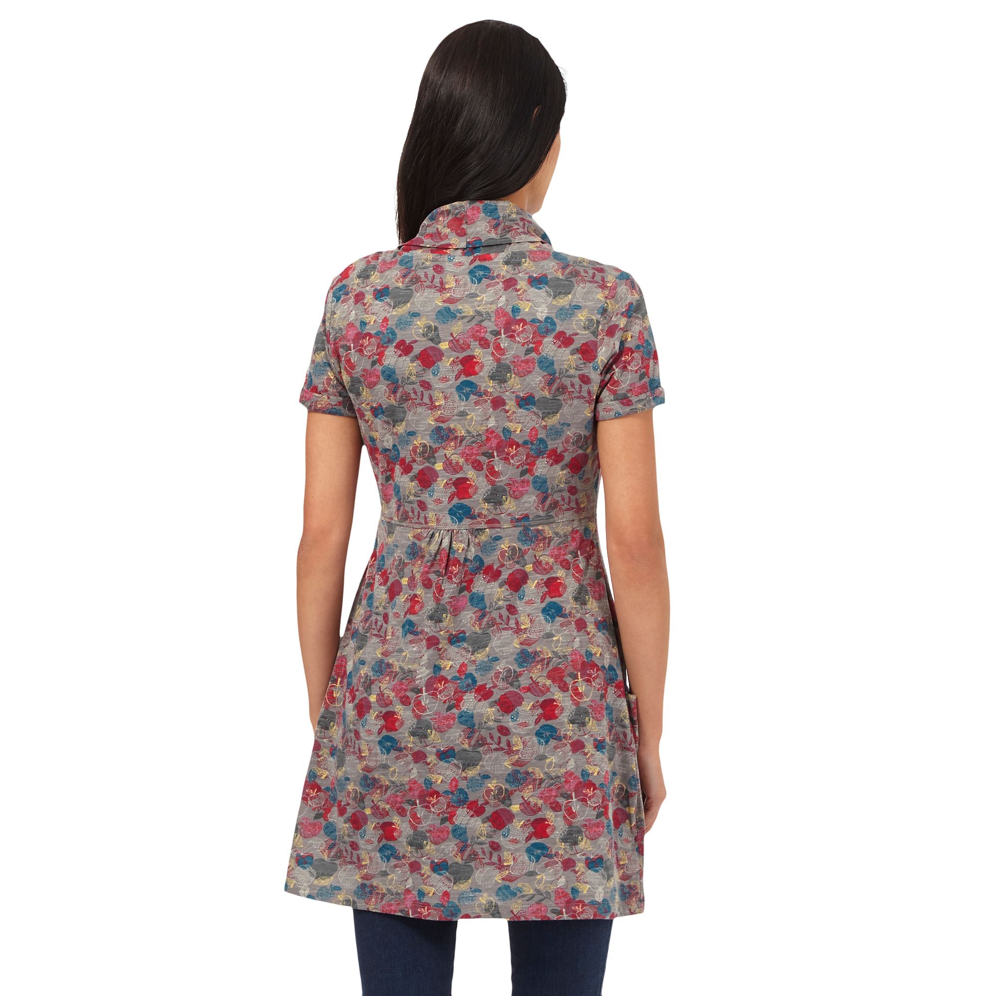 vinizbena graphic tees wholesale