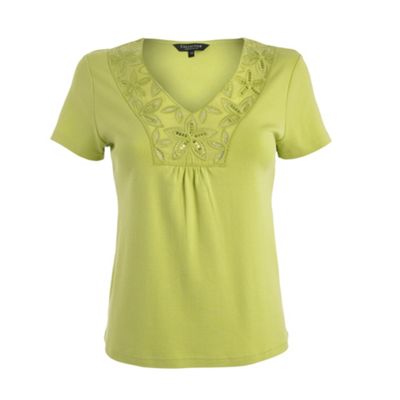 Lime flower cutout t-shirt