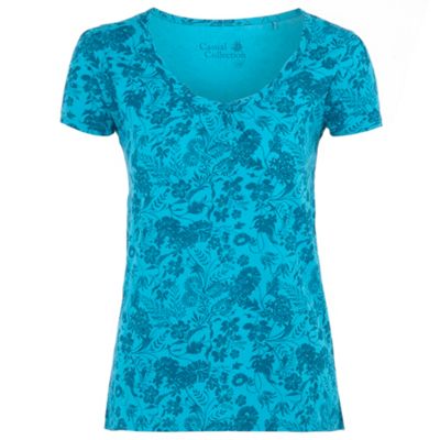 Turquoise flower print t-shirt