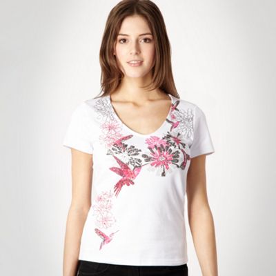 Casual Collection White floral v-neck t-shirt