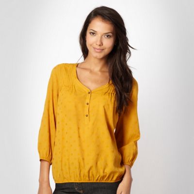 Yellow spotted pintuck blouse