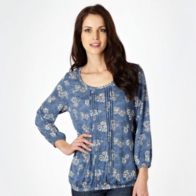 Blue bubble hem t-shirt                                                                                                         