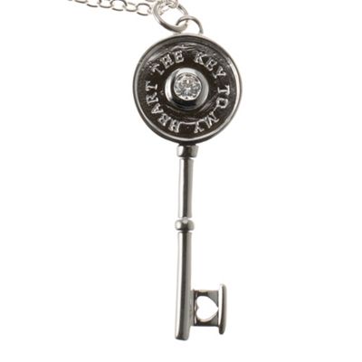 Sterling silver The Key to my Heart pendant