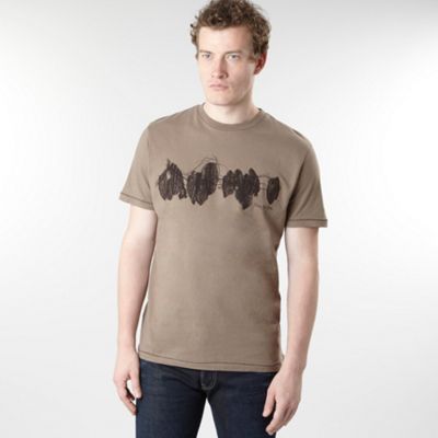 Light brown printed t-shirt