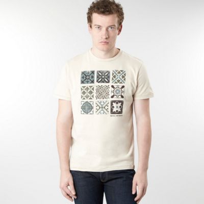 Cream tile motif t-shirt