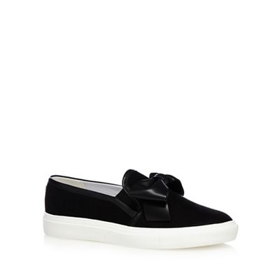 black trainers with bow