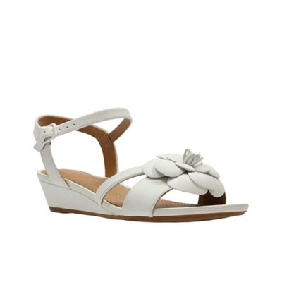 debenhams women's flat sandals