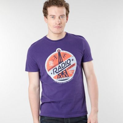 Purple radio motif t-shirt