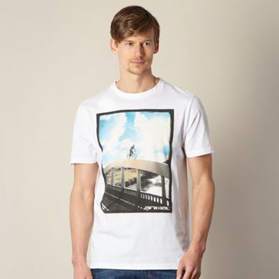 White bridge cycle t-shirt
