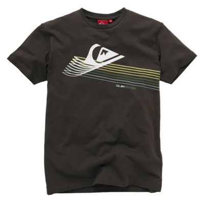 Chocolate lined chest logo t-shirt