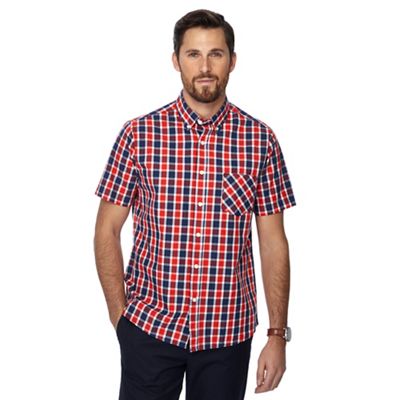 Red check short sleeve t-shirt