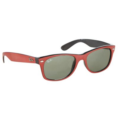 ray ban wayfarer red and black. contrasting middot; These green