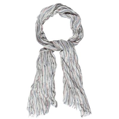 Light grey crinkle stripe scarf
