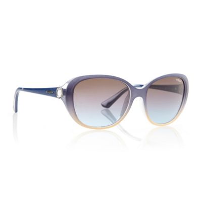 Blue graduating framed cat eye sunglasses                                                                                       