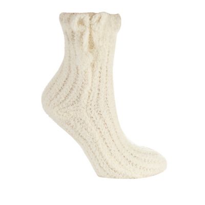 Cream chenille ankle socks                                                                                                      