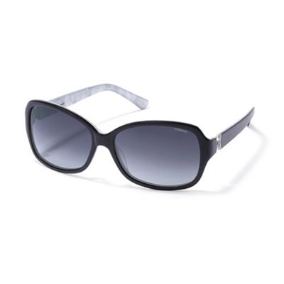 Black Plastic Sunglasses                                                                                                        